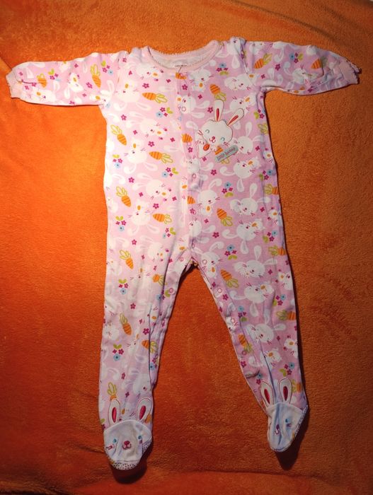 Piżamki / pajacyki dla dziewczynki rozmiar 74/80