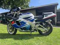 Suzuki GSX-R 750 SRAD