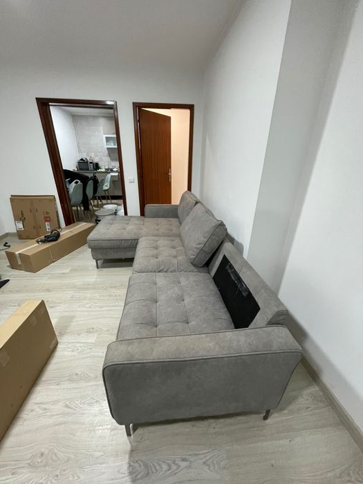 Sofá de 3 lugares com chaise