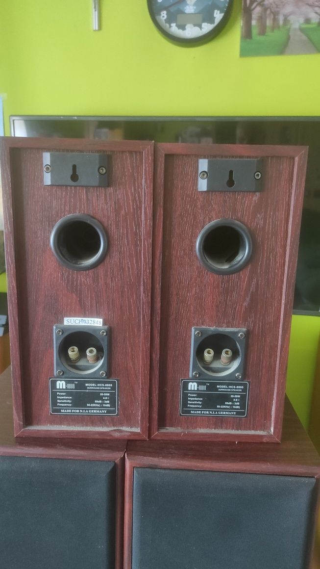 Kolumny kina domowego M-audio