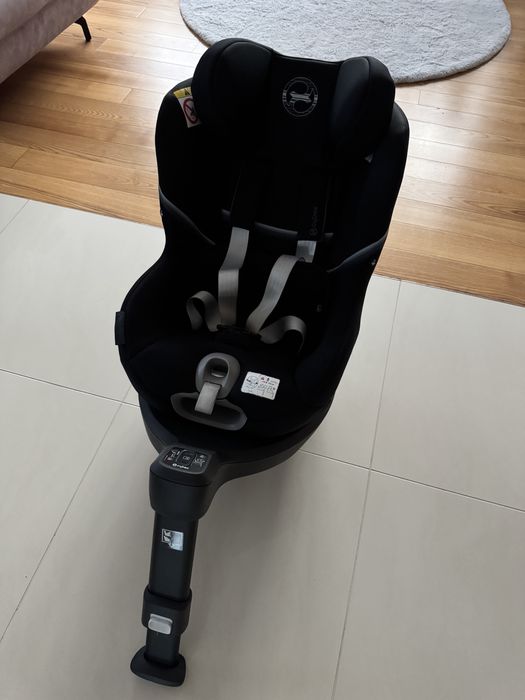 Fotelik z bazą Cybex Sirona SX-2 i-Size 0-18kg