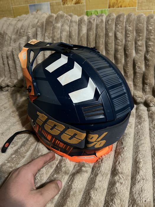 Продам мото шолом ес2