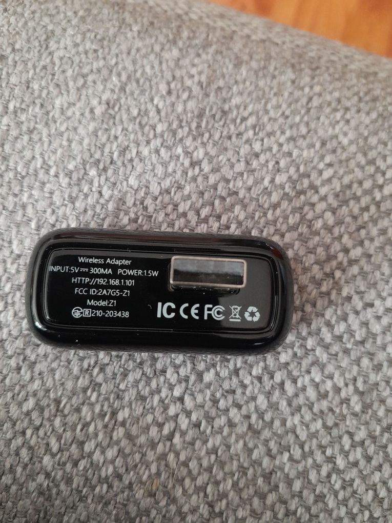 Automatyczny Adapter Bezprzewodowy wifi 5G samochodowy,