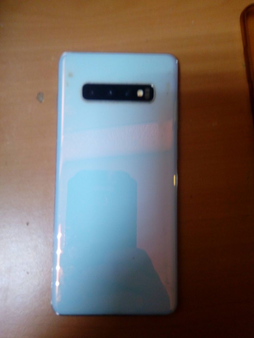 Samsung galaxy s 10+