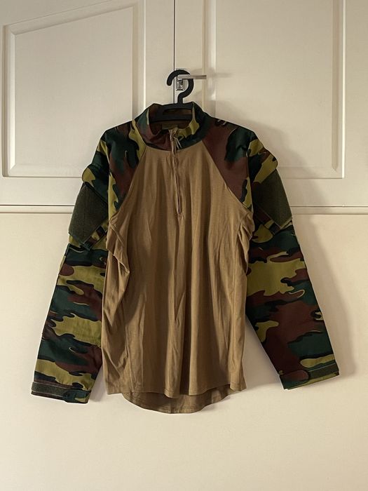 військовий тактичний одяг