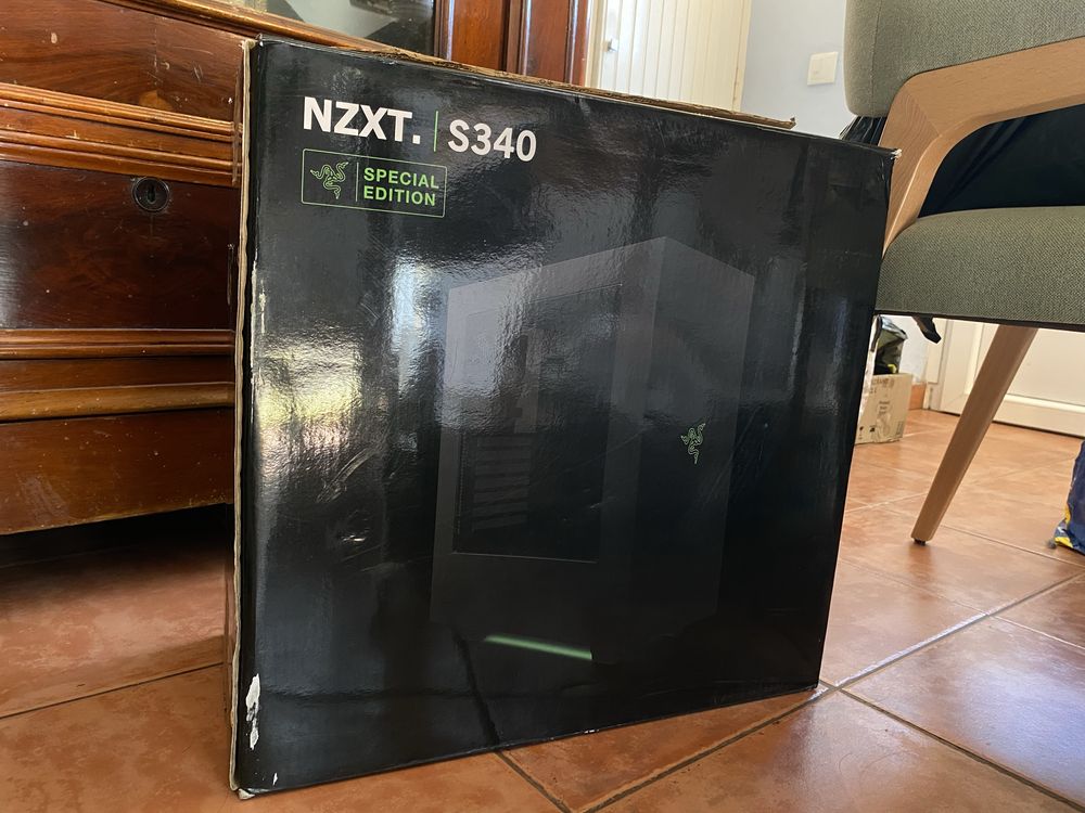 Caixa NZXT S340 Razer Edition Mid Tower