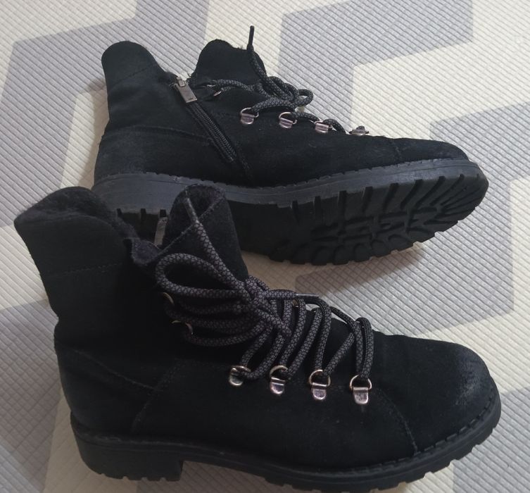 Sprzedam trapery damskie