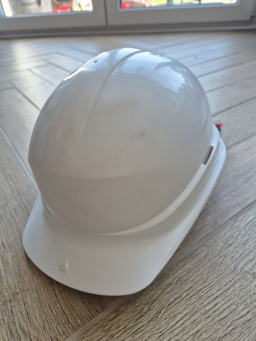 Kask budowlany biały