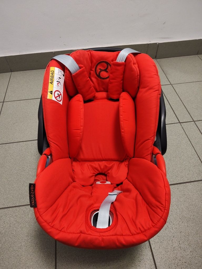 Fotelik Cybex Cloud T I-Size + baza