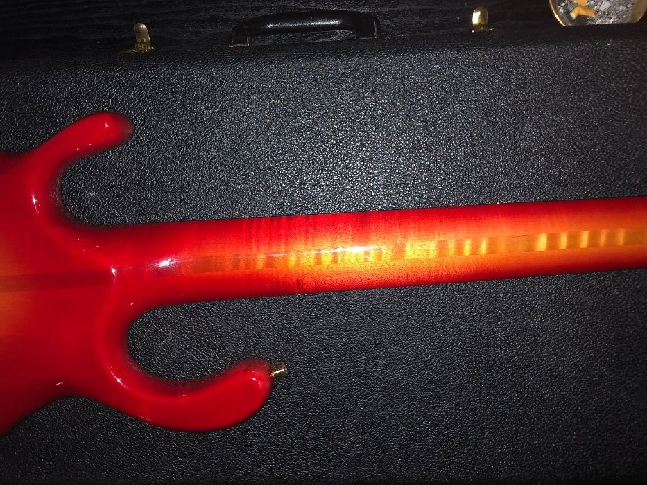Pedulla MVP 5 gitara basowa