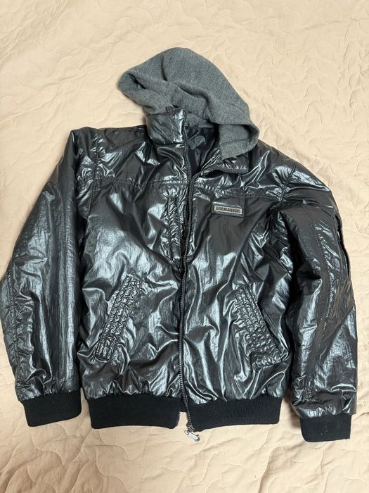 Віддам куртку. Хлопчик. Зріст 140см