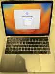MacBook Pro (13-inch, 2017, Four Thunderbolt 3 Ports)