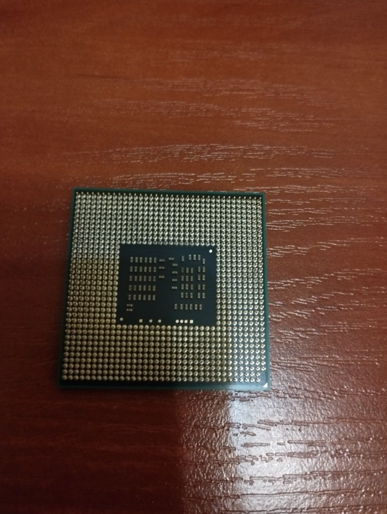 Процесор Intel Core i3 350M 2.26 GHz/3M/35W Socket G1