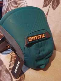 Mystic Aviator Seat XXL 695 teal