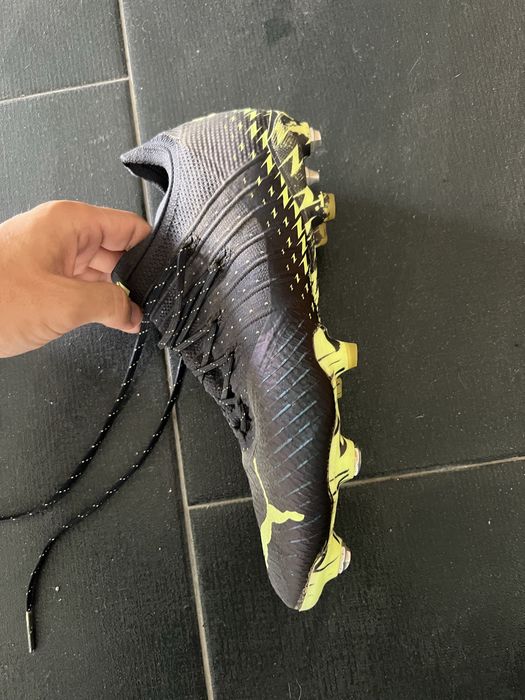 Chuteiras oficiais puma