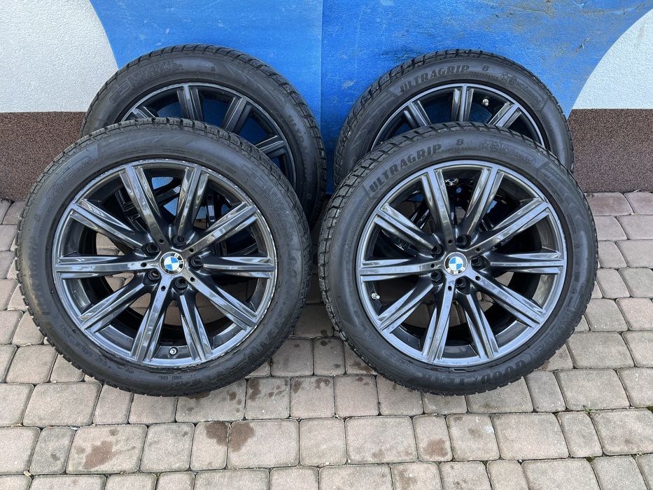 Koła zimowe BMW serii 5 245/45/18  Styling 684 V-spoke