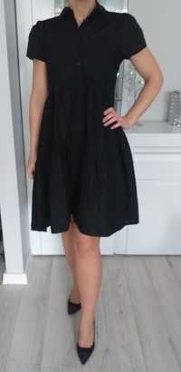 Czarna rozkloszowana sukienka, Reserved, rozmiar S