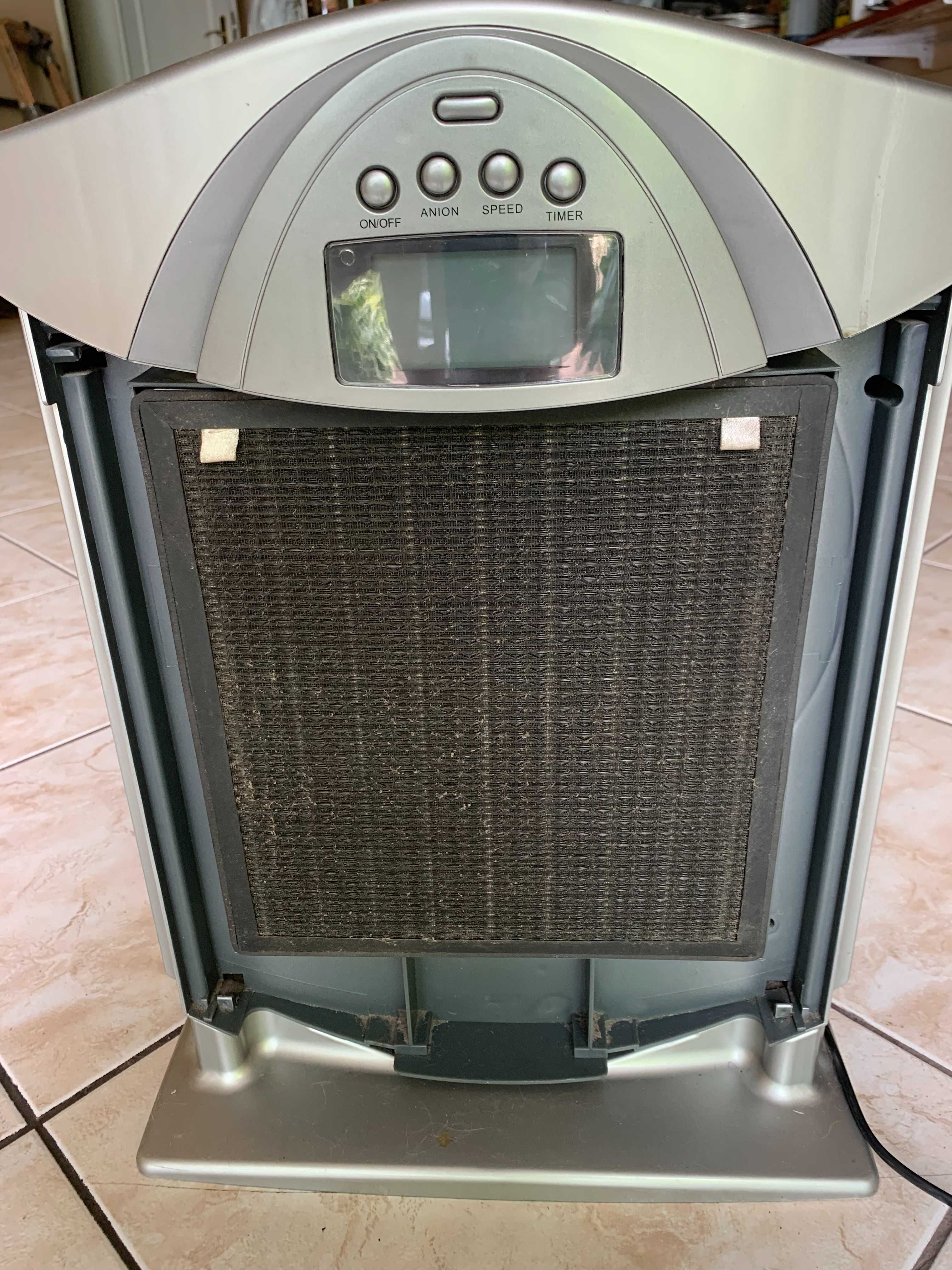 Oczyszczacz powietrza, jonizator Clatronic LR 3193