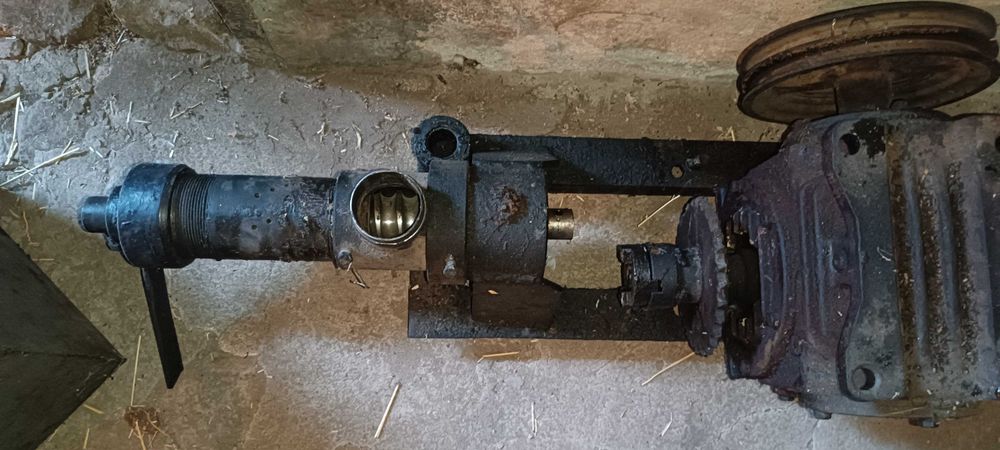 Продаю маслопрес шнековий холодного віджиму