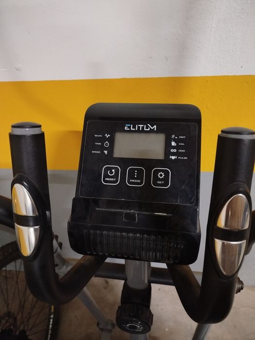 Crosstrainer sport equipment