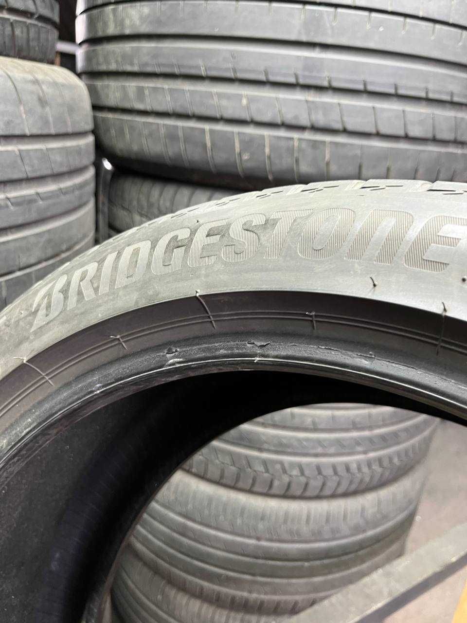 245/45 R19 Bridgestone комплект літо / лето