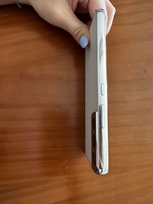 Samsung Galaxy S22 128GB Branco