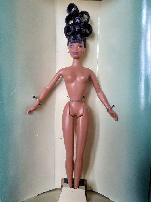 Цена снижена! Коллекционная кукла Барби Byron Lars Barbie