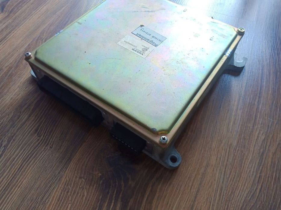 Naprawa sterownik elektroniczny wszystkie marki Mercedes VOLVO RENAULT