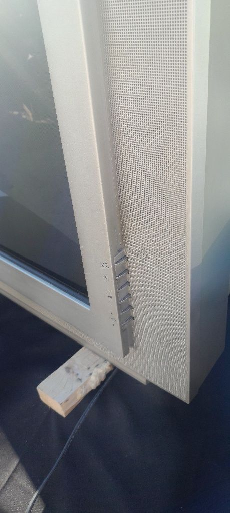 Tv Samsung a trabalhar bem