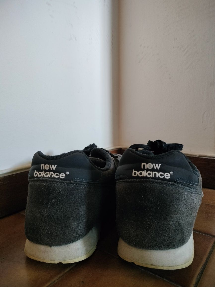 Sapatilhas New Balance 373 azuis - usadas !