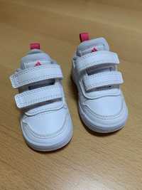 Sapatilha adidas menina