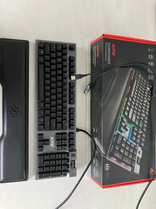 Klawiatura mechaniczna Adata XPG Summoner MX Cherry Silver