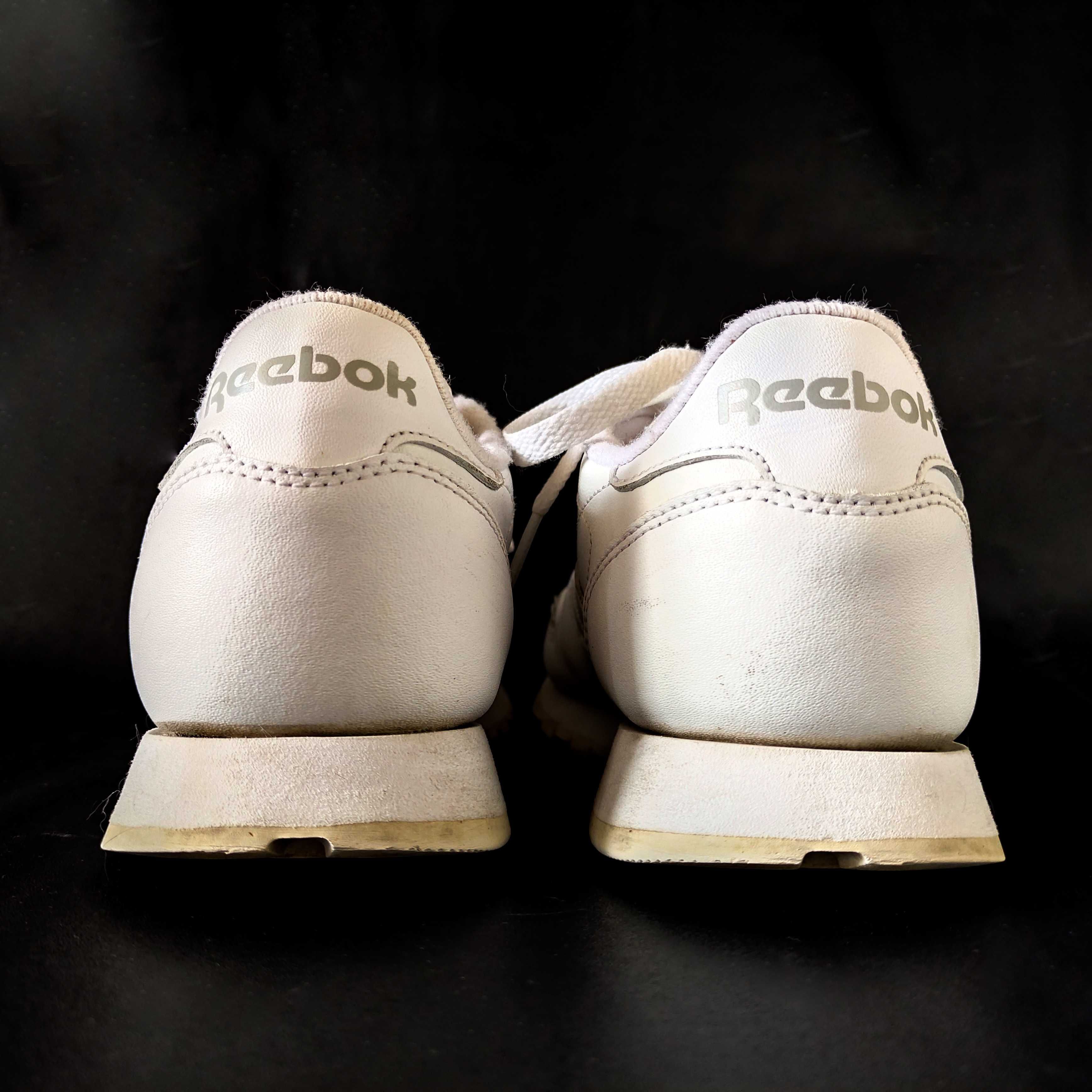 Белые кроссовки reebok. классика. оригинал, натуральная кожа