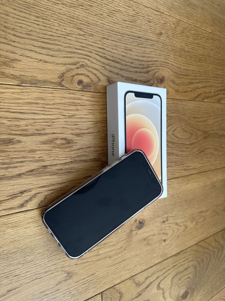 Sprzedam iPhone 12