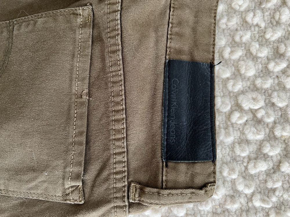 Spodnie dzinsowe dzwony Calvin Klein