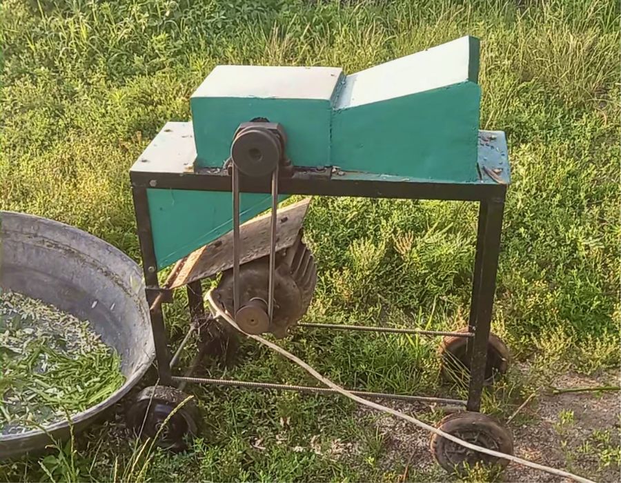 Щепоріз (подрібнювач гілок)