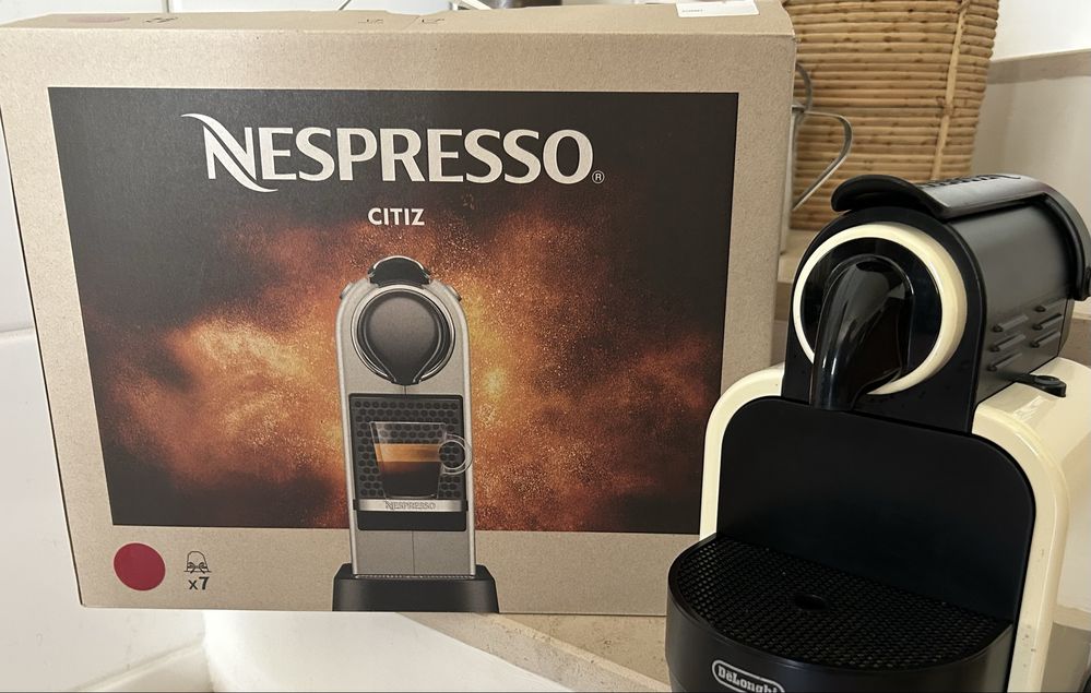Máquina Café Nespresso