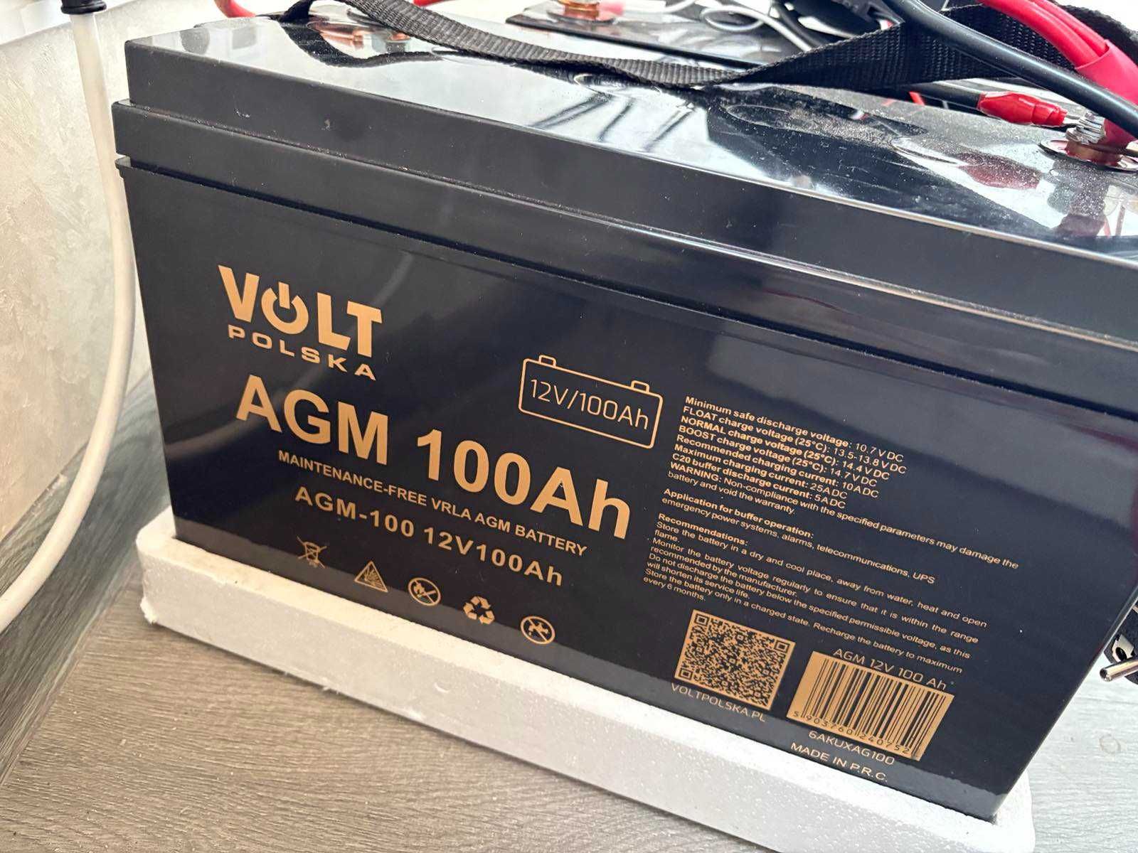 VOLT POLSKA Sinus Pro 2000 24v/230v + 2 АКБ AGM