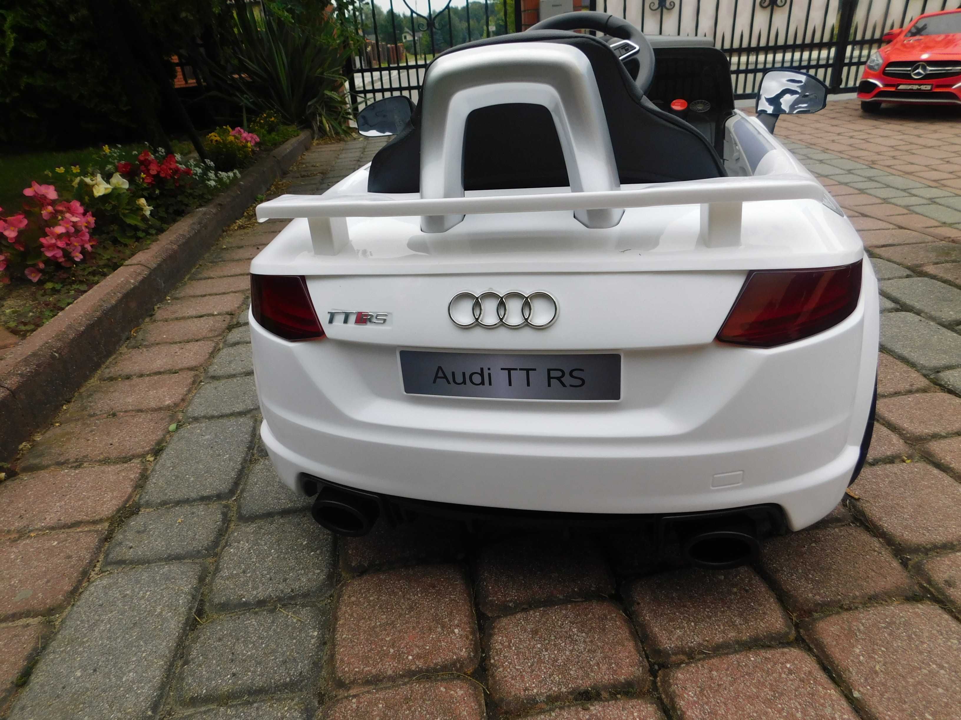 Samochód na akumulator Audi TT RS Pilot USB Auto EVA POJAZD autko