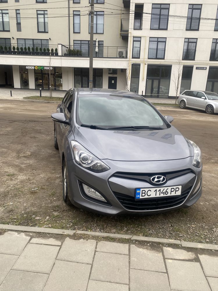 Hyundai i30 2013