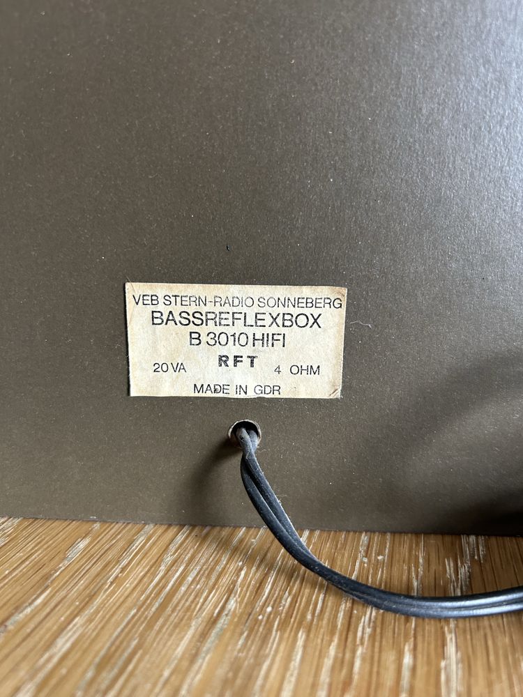 Kolumny rft B3010 basreflex