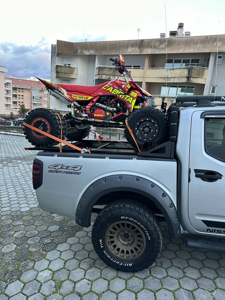 Nissan navara D40