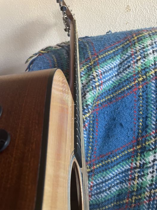 Guitarra semi acústica Martin dcpa4