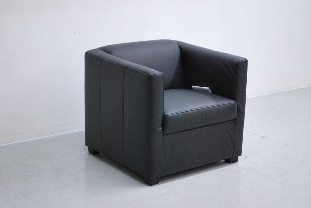 RZL WYGODNY FOTEL cały ze skóry naturalnej czarnej elegancki salon