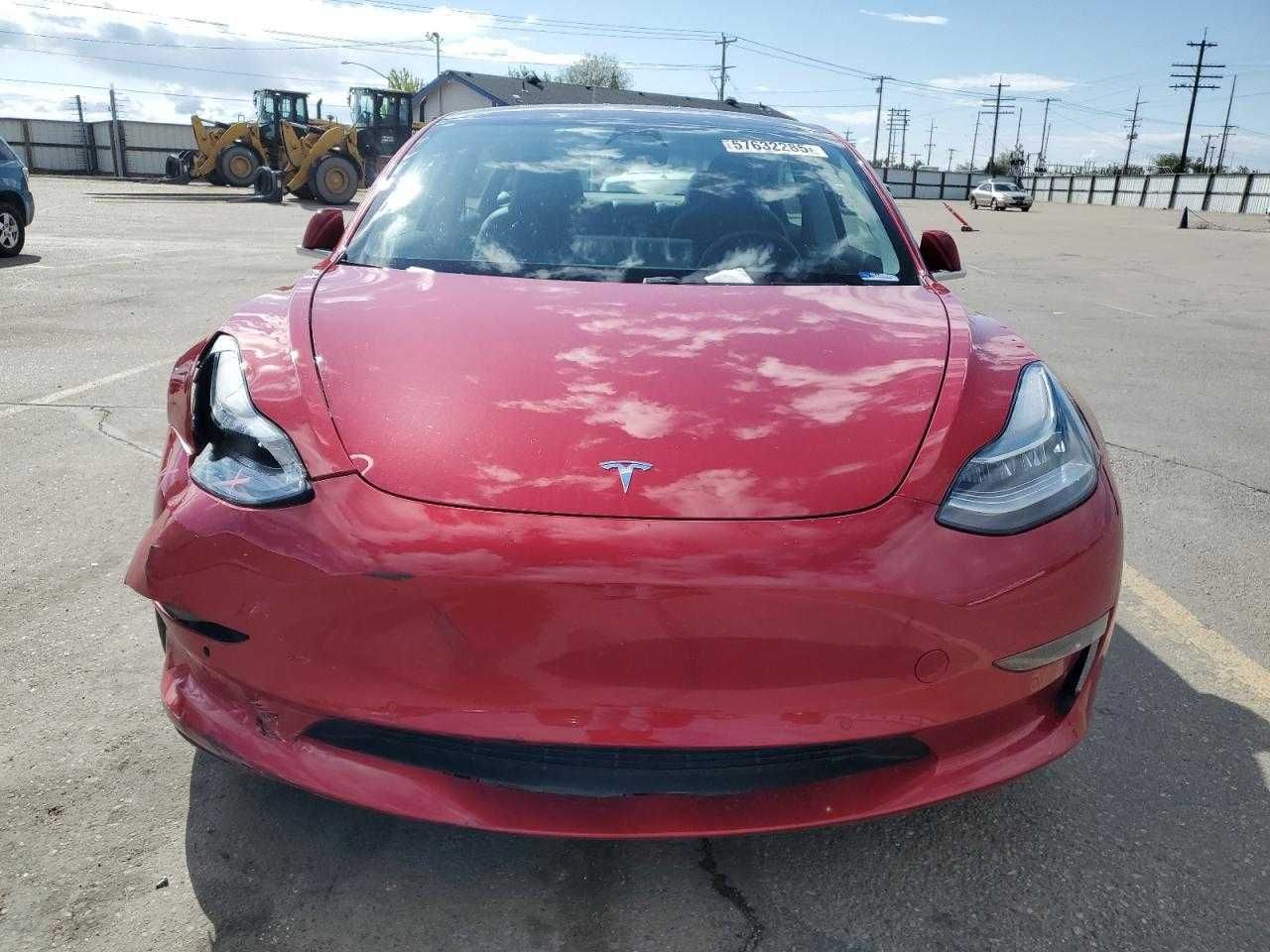 Tesla Model 3 2018