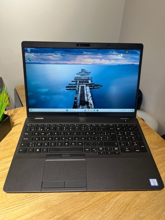 Laptop Dell Latitude 5500 i7-8665U 8GB/256GB SSD Klasa A