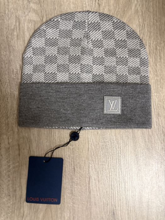 Шапка Louis Vuitton преміум якість — нова, у фірмовому пакеті