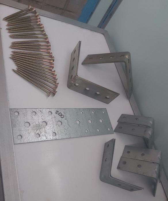 Елементи кріплення,кронштейни кутники пластина саморізи шурупи