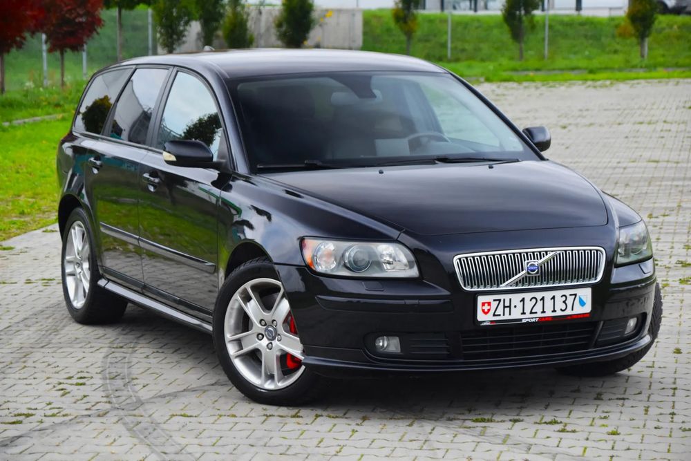 Volvo V50 Klima , Skóra , Xenon, 2.5 Turbo , Manual , Szwajcar.
