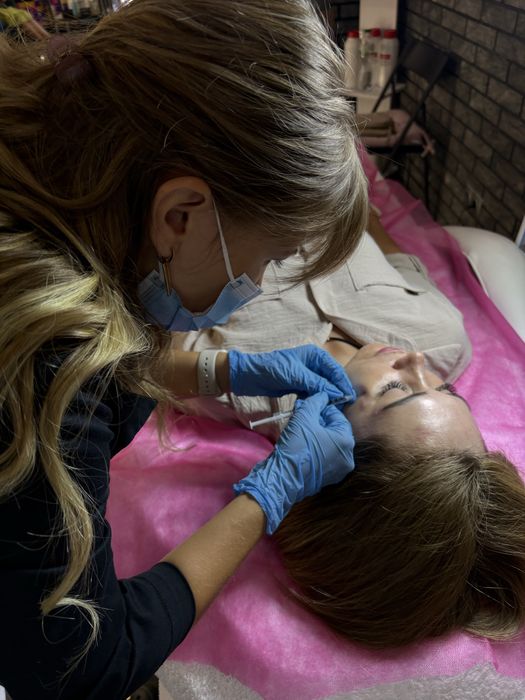 НАВЧАННЯ /Збільшення губ / Ботулінотерапія